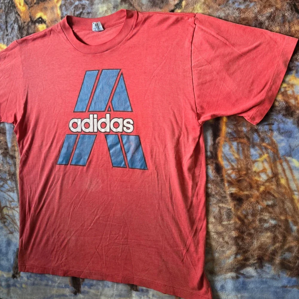 Vintage Adidas 80s Faded Red w/Blue Double Logo Single Stitch Tee sz Large